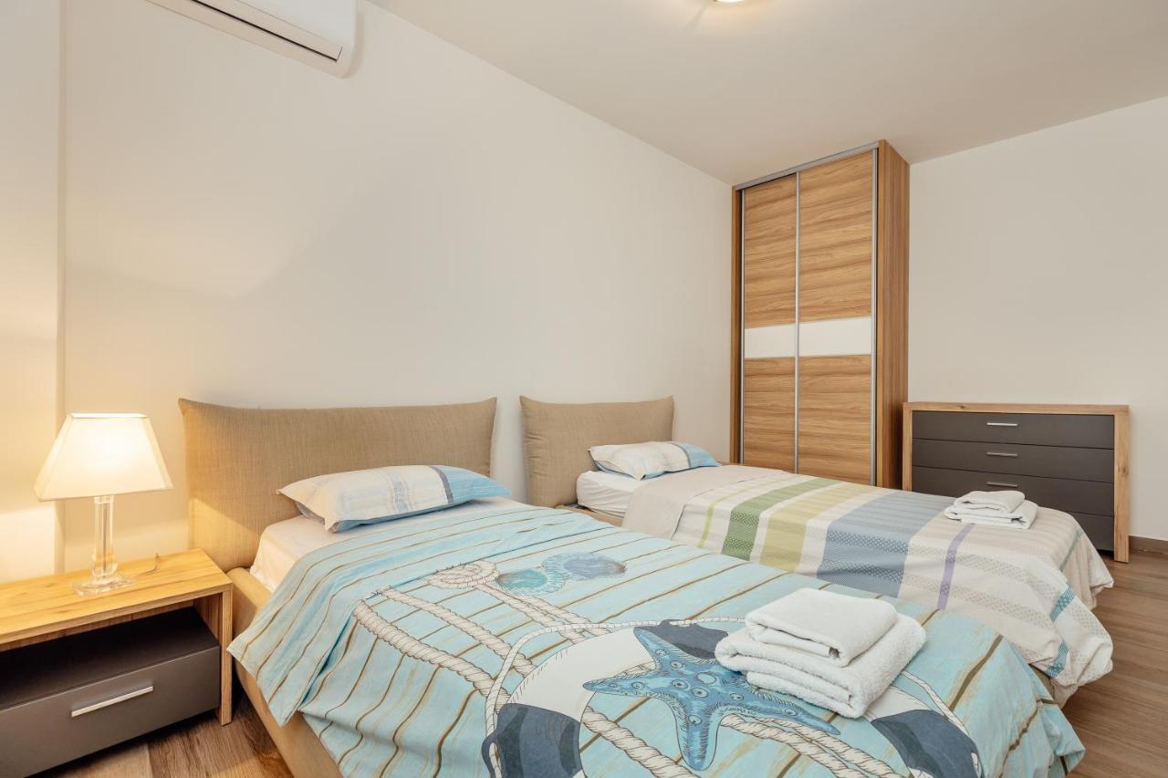 Doxa M Apartments Herceg Novi Esterno foto